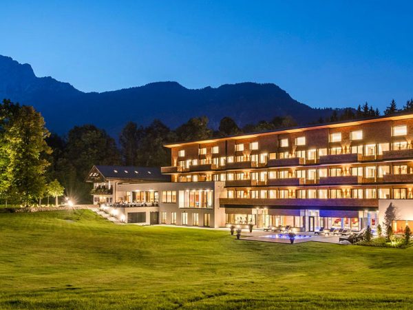 Yoga, Meditation und Achtsamkeit im Klosterhof in Bayerisch Gmain - be