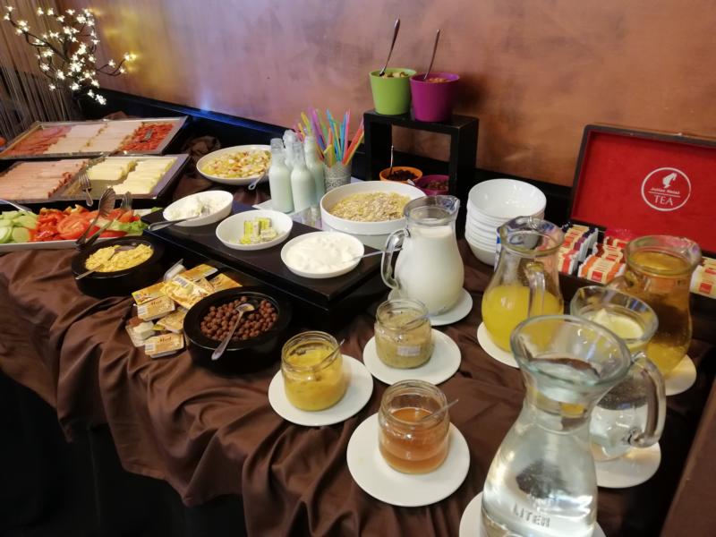 #vonBerchtesgadennachRijeka - Tag 10 - Frühstück im Hotel Amfiteatar in Pula