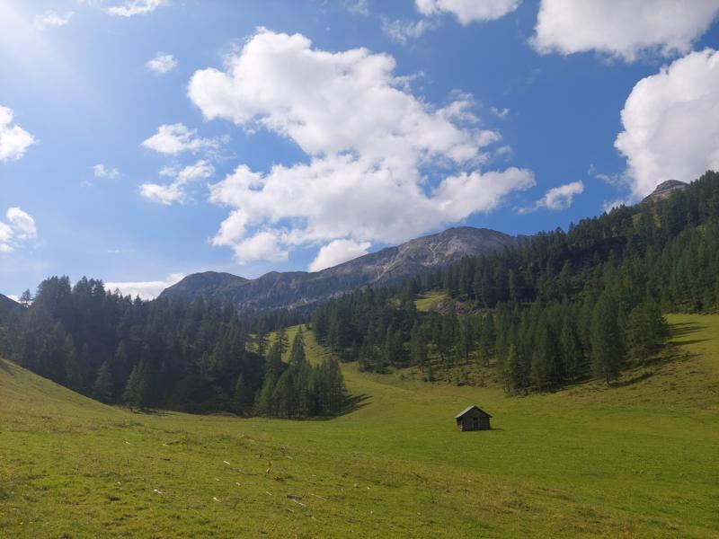 (c)be-outdoor.de Petra Sobinger Wandern in Zauchensee / über die Stubnhöhe und den Leckriedel bis zur Sonnalm und zurück zum Zauchensee