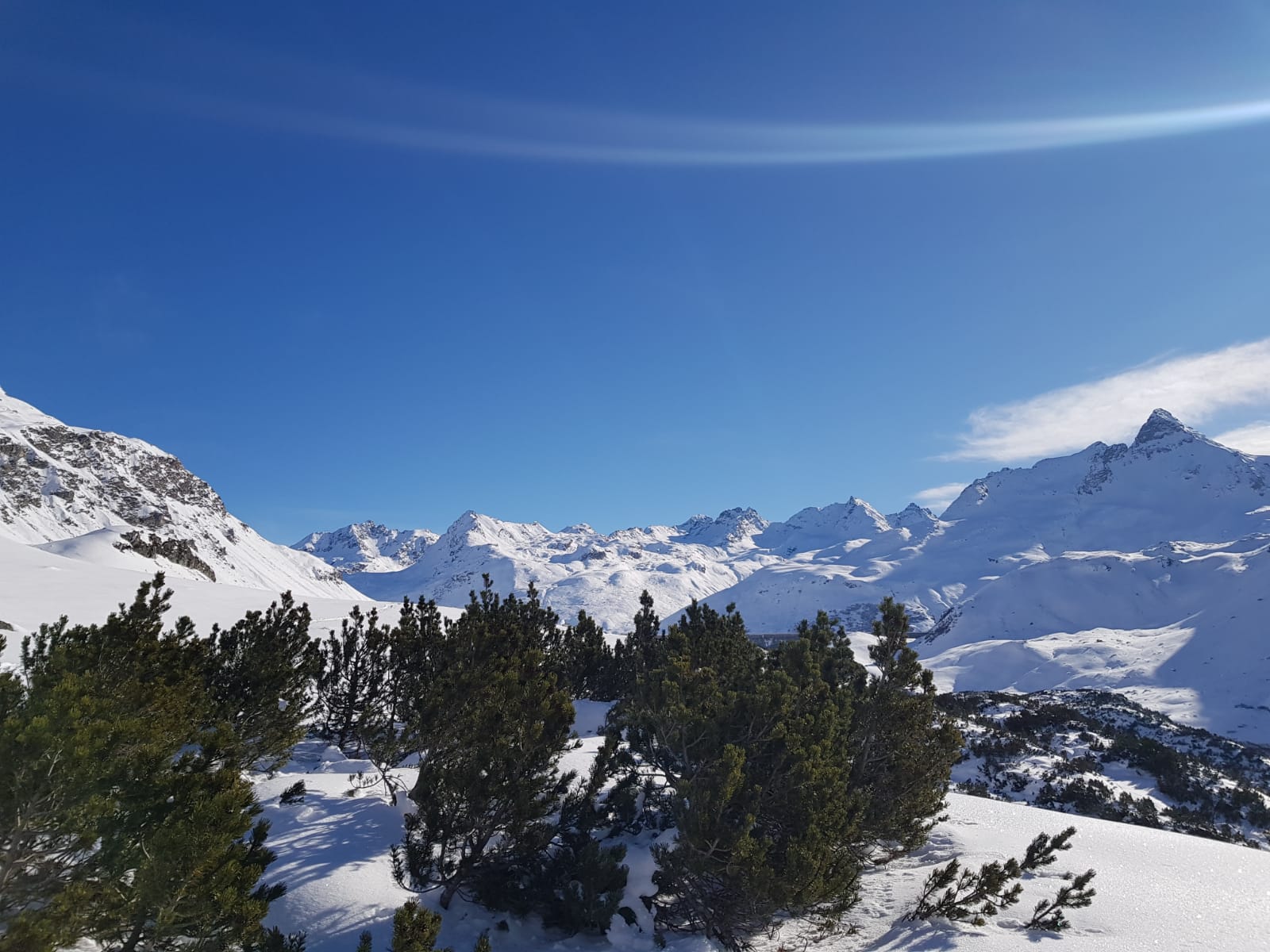 Schneeschuhwanderung-zum-Silvrettasee_-Panorama2_c-mateoundelena
