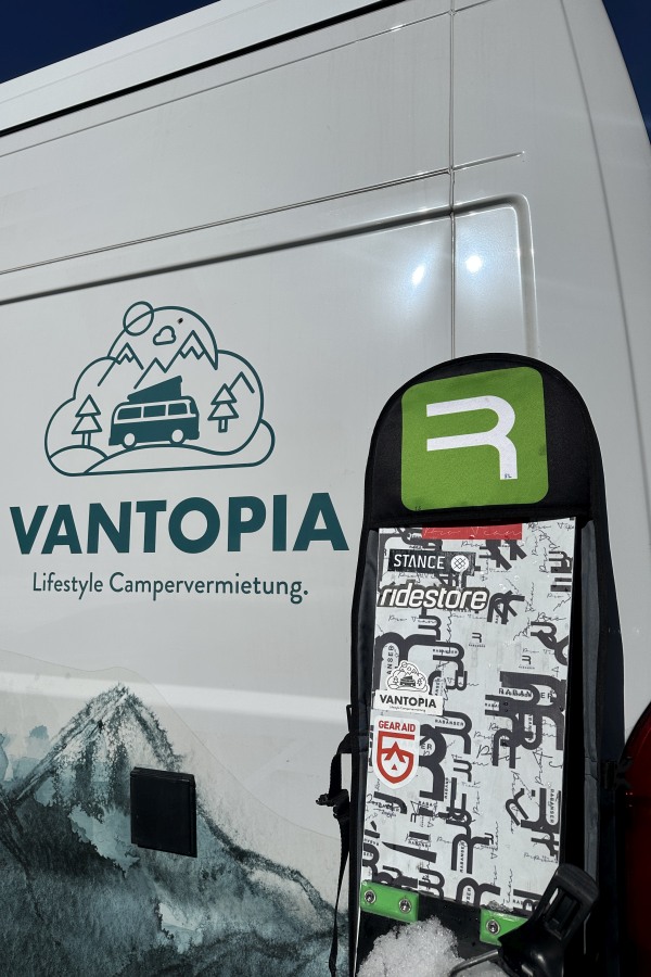 (c)be-outdoor.de - Vantopia Traveler - Wintercamping - Ski-In - Ski-Out