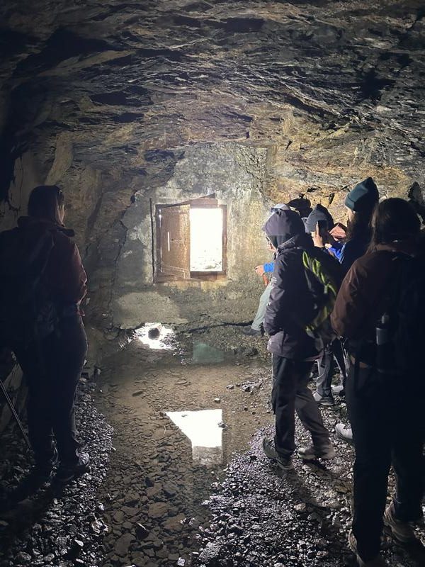 (c)be-outdoor.de_Petra_Sobinger_Bormio_Hiking_Stelvio_Historical_Trek