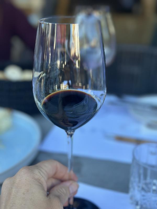 (c)be-outdoor.de - Petra_Sobinger // Vinothek Wohnraum Ellmau