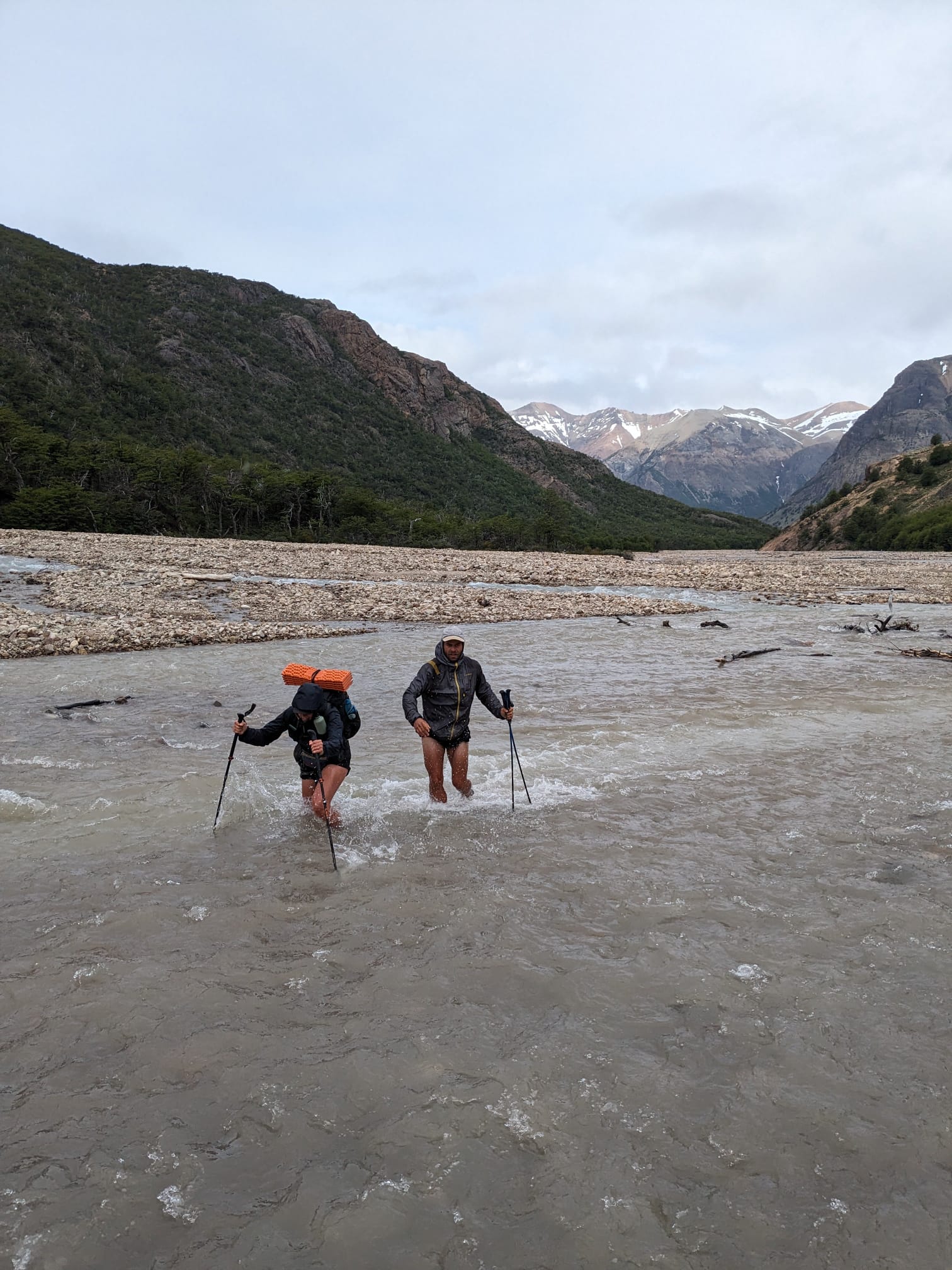 (c)be-outdoor_Mateo_und_Elena_Patagonien