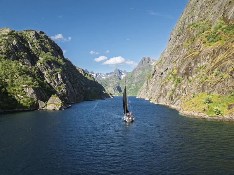 (c)Norrøna Adventure - VARG