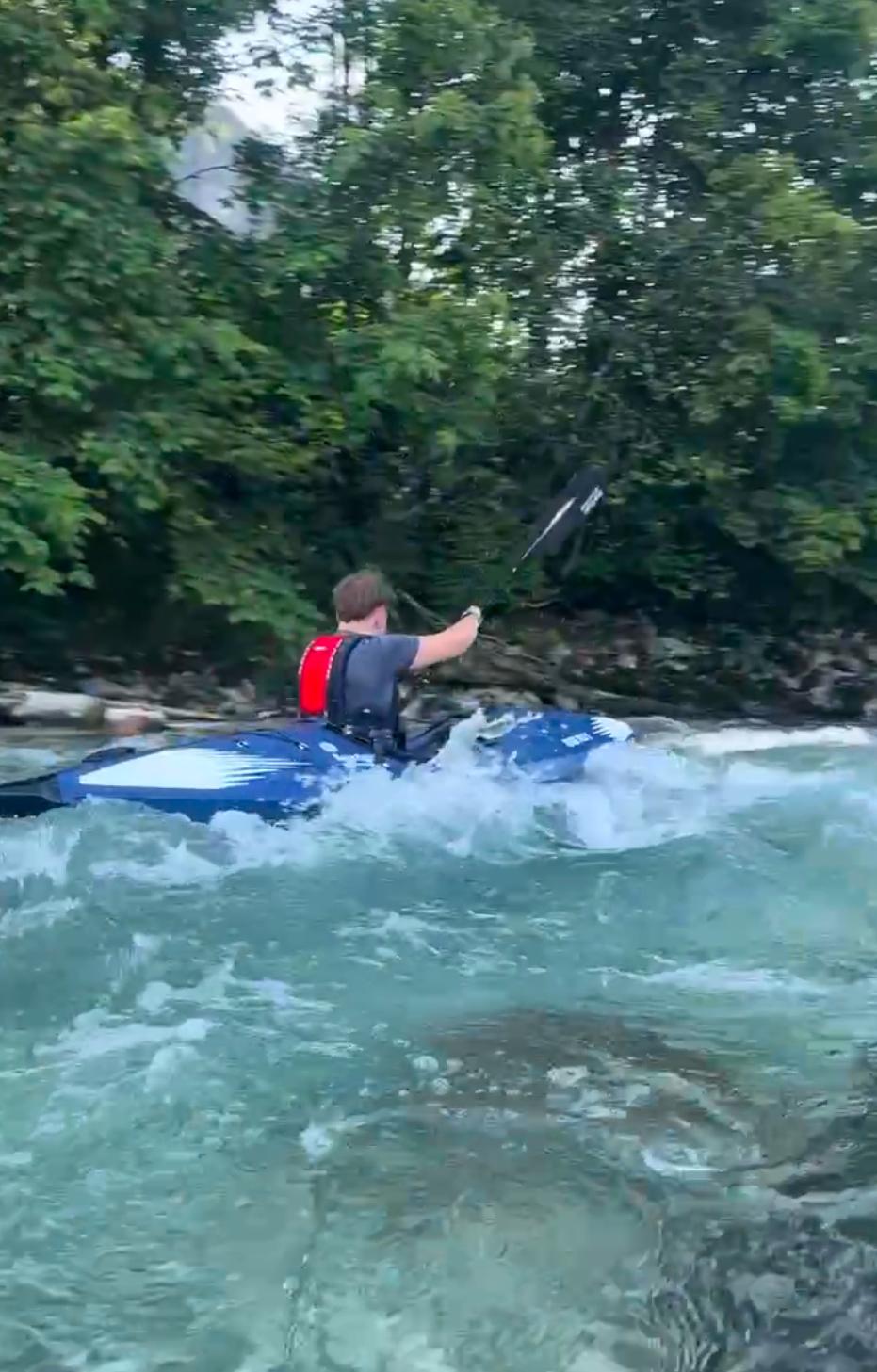 (c)be-outdoor.de - Tim Sobinger Razor Kayak Edge Pro