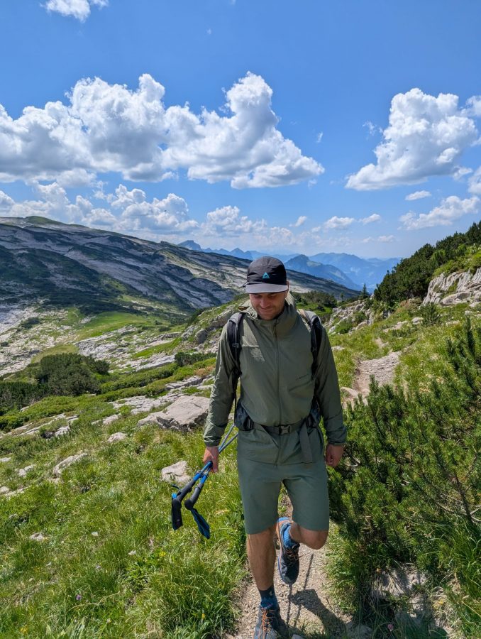 (c)be-outdoor.de_La Sportiva Freeway Windjacke